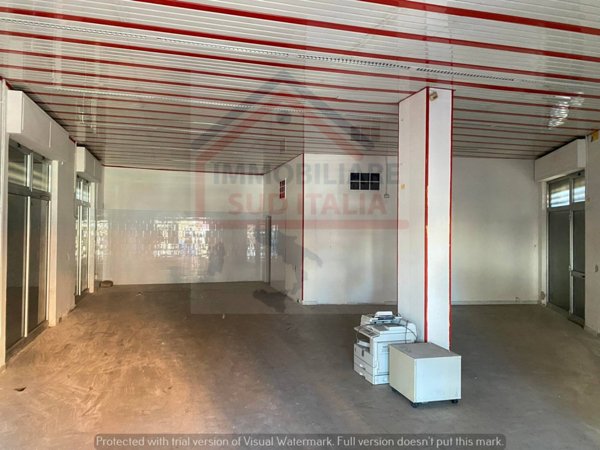 locale commerciale in affitto a Qualiano