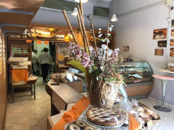 negozio in affitto a Qualiano