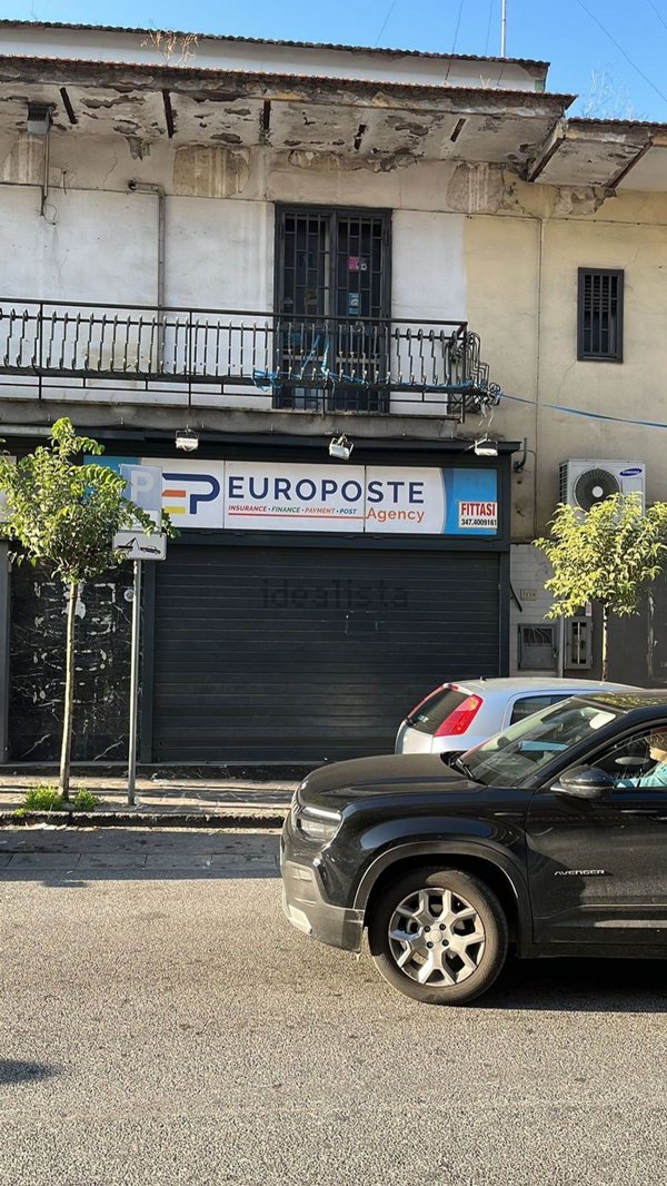 locale commerciale in affitto a Qualiano