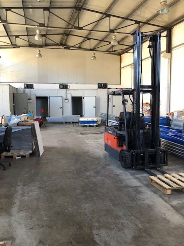 locale commerciale in affitto a Qualiano