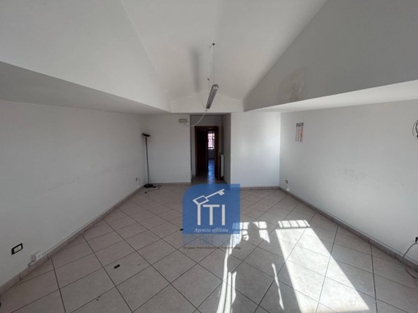 ufficio in affitto a Qualiano