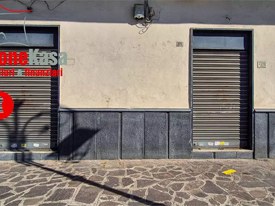 negozio in affitto a Qualiano