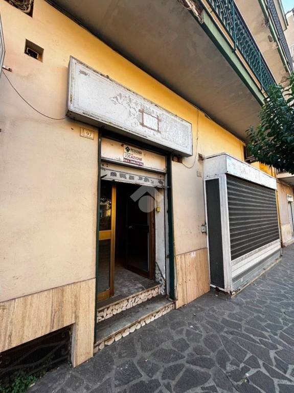 locale commerciale in affitto a Qualiano