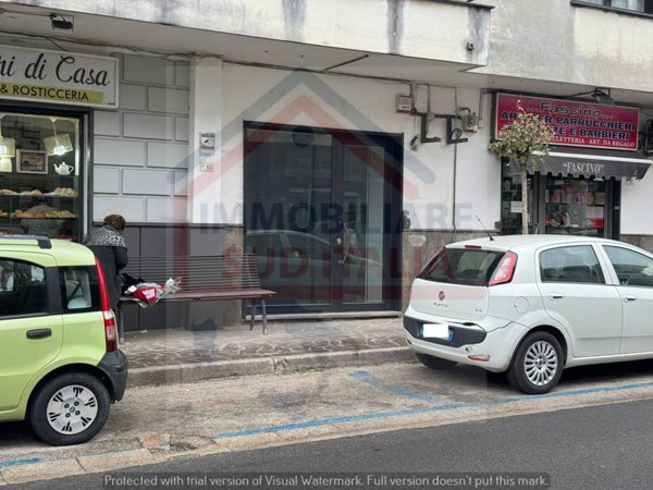 locale commerciale in affitto a Qualiano