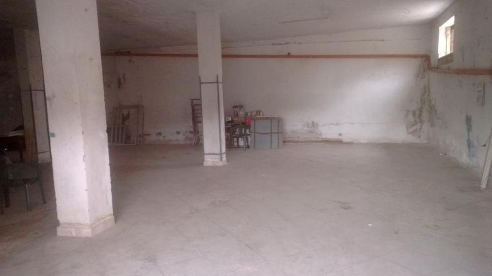 locale di sgombero in affitto a Quarto