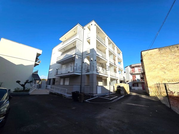 ufficio in affitto a Quarto