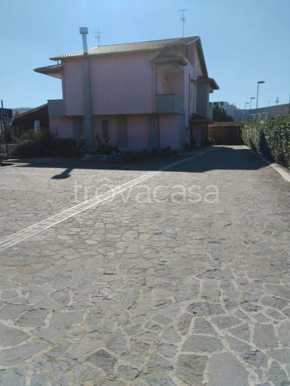 casa indipendente in affitto a Quarto