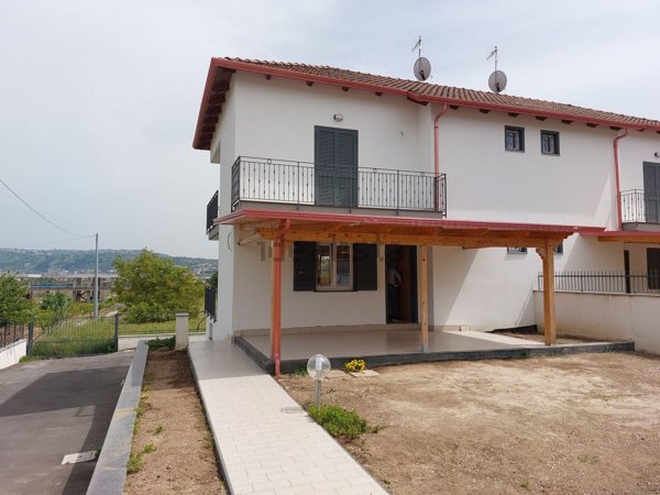 casa indipendente in affitto a Quarto