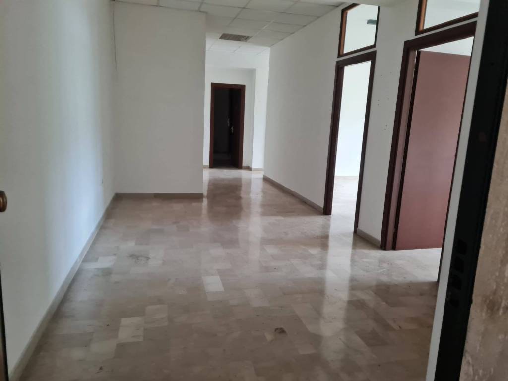 ufficio in affitto a Quarto
