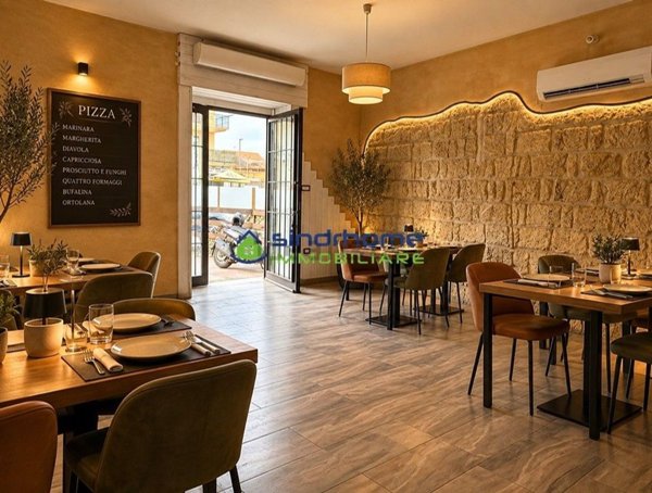 locale commerciale in affitto a Quarto
