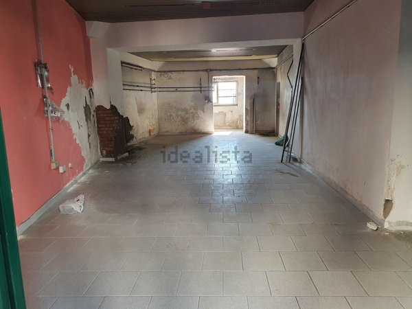 locale commerciale in affitto ad Ercolano