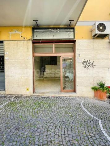 negozio in affitto ad Ercolano