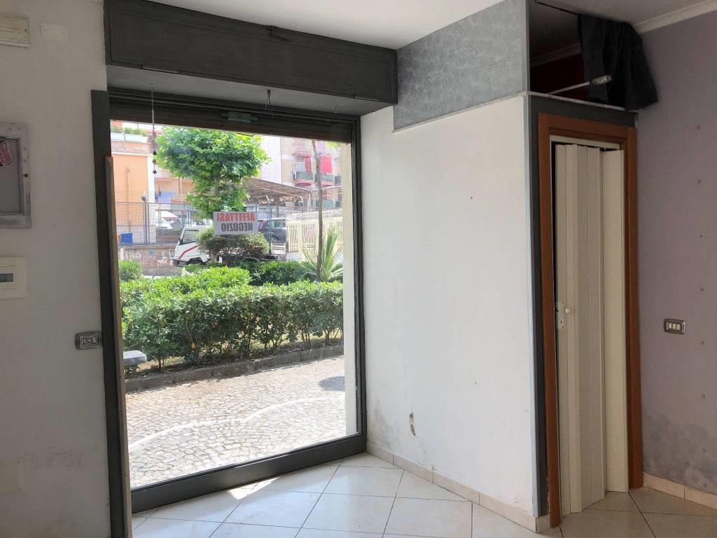 negozio in affitto ad Ercolano