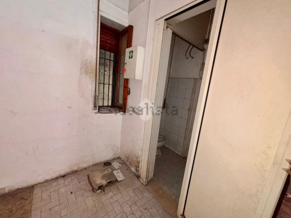 locale commerciale in affitto ad Ercolano