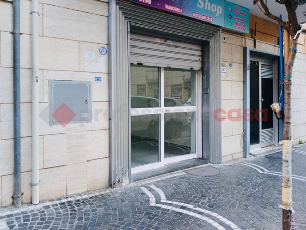 negozio in affitto ad Ercolano