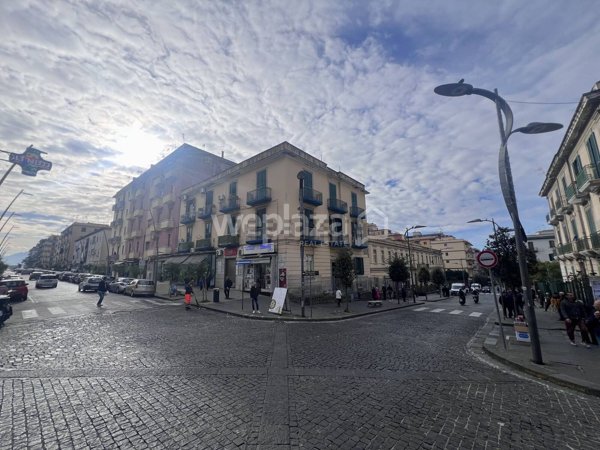 locale commerciale in affitto ad Ercolano
