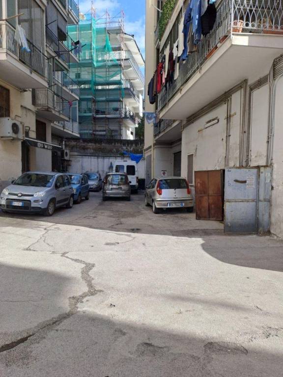 locale commerciale in affitto ad Ercolano