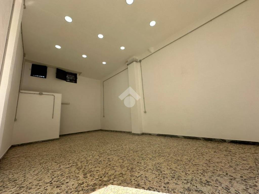 negozio in affitto ad Ercolano