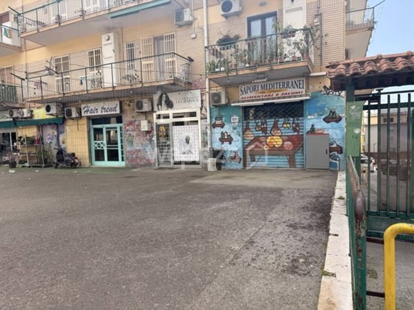 negozio in affitto ad Ercolano