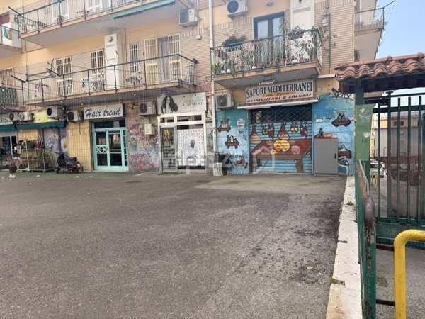 locale commerciale in affitto ad Ercolano