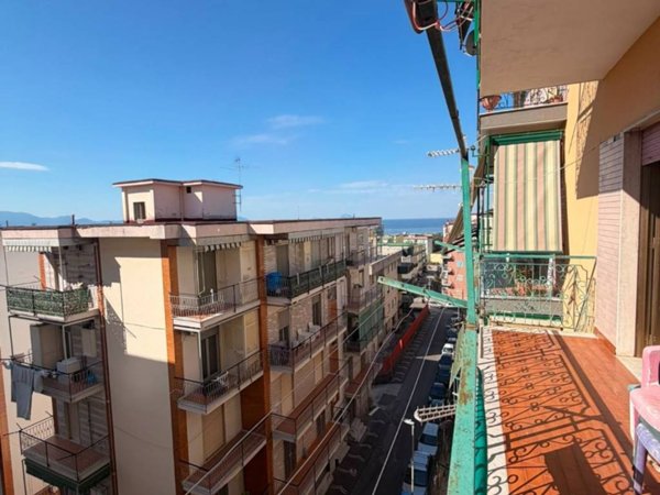 appartamento in affitto ad Ercolano in zona Ercolano Scavi