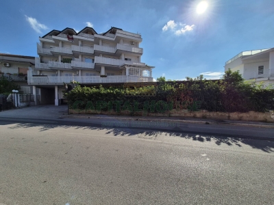 negozio in affitto a San Gennaro Vesuviano