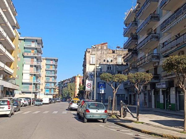 negozio in vendita a San Giorgio a Cremano