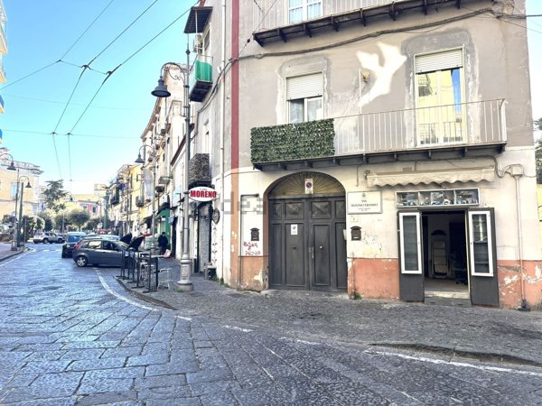 locale commerciale in affitto a San Giorgio a Cremano