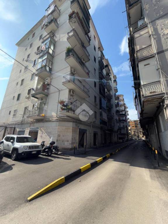 negozio in affitto a San Giorgio a Cremano