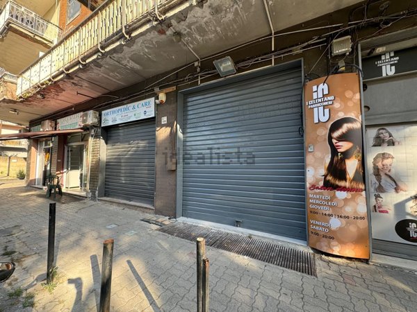 locale commerciale in affitto a San Giorgio a Cremano