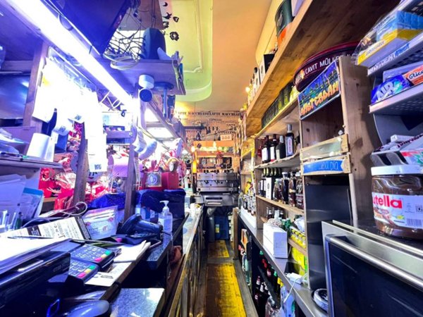 negozio in affitto a San Giorgio a Cremano