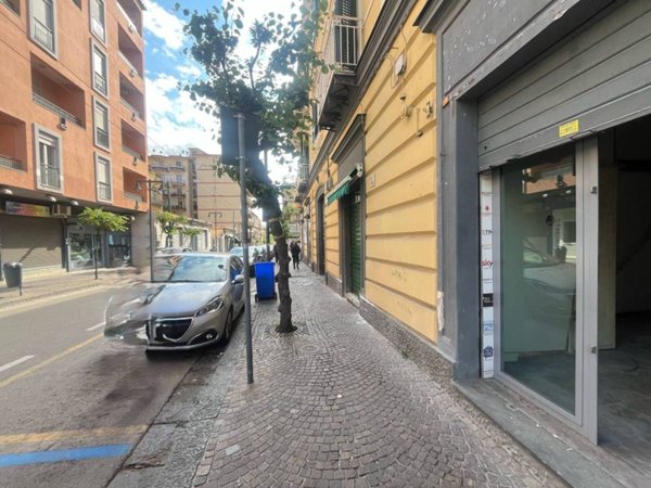 negozio in affitto a San Giorgio a Cremano