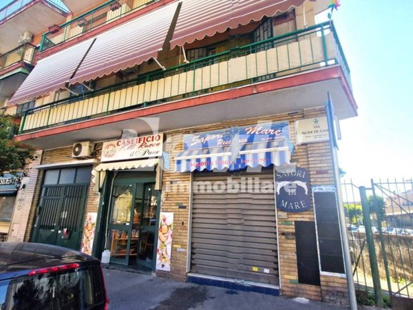 negozio in affitto a San Giorgio a Cremano