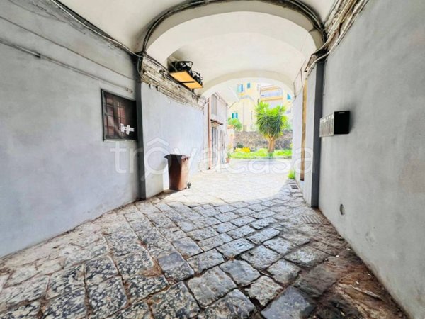 locale commerciale in affitto a San Giorgio a Cremano