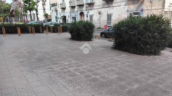 negozio in affitto a San Giorgio a Cremano