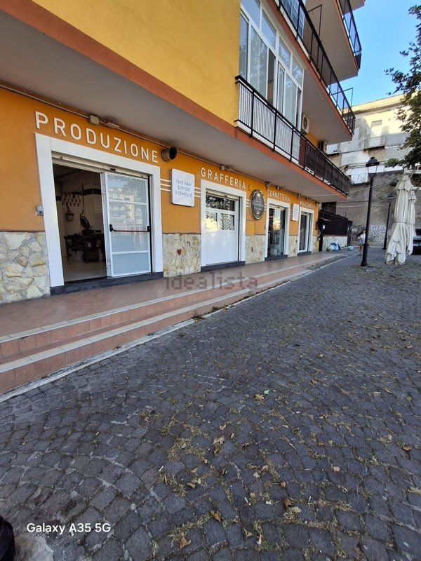 negozio in affitto a San Giorgio a Cremano