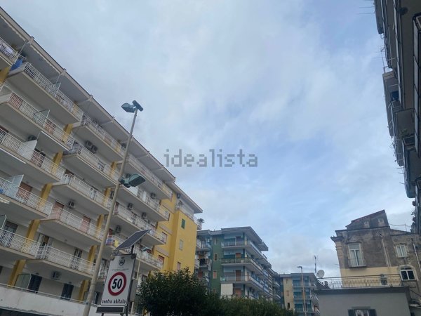 locale commerciale in affitto a San Giorgio a Cremano