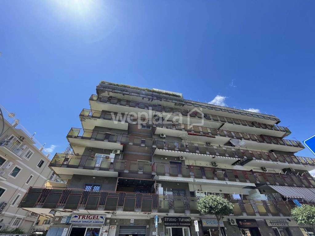 negozio in affitto a San Giorgio a Cremano