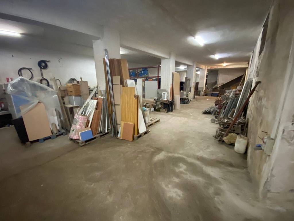 locale commerciale in affitto a San Giorgio a Cremano