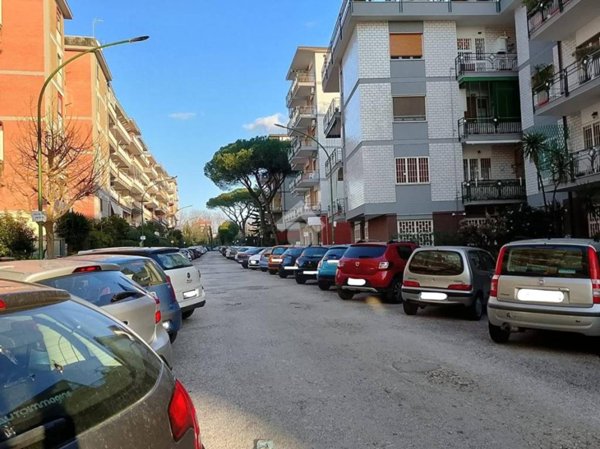 negozio in affitto a San Giorgio a Cremano