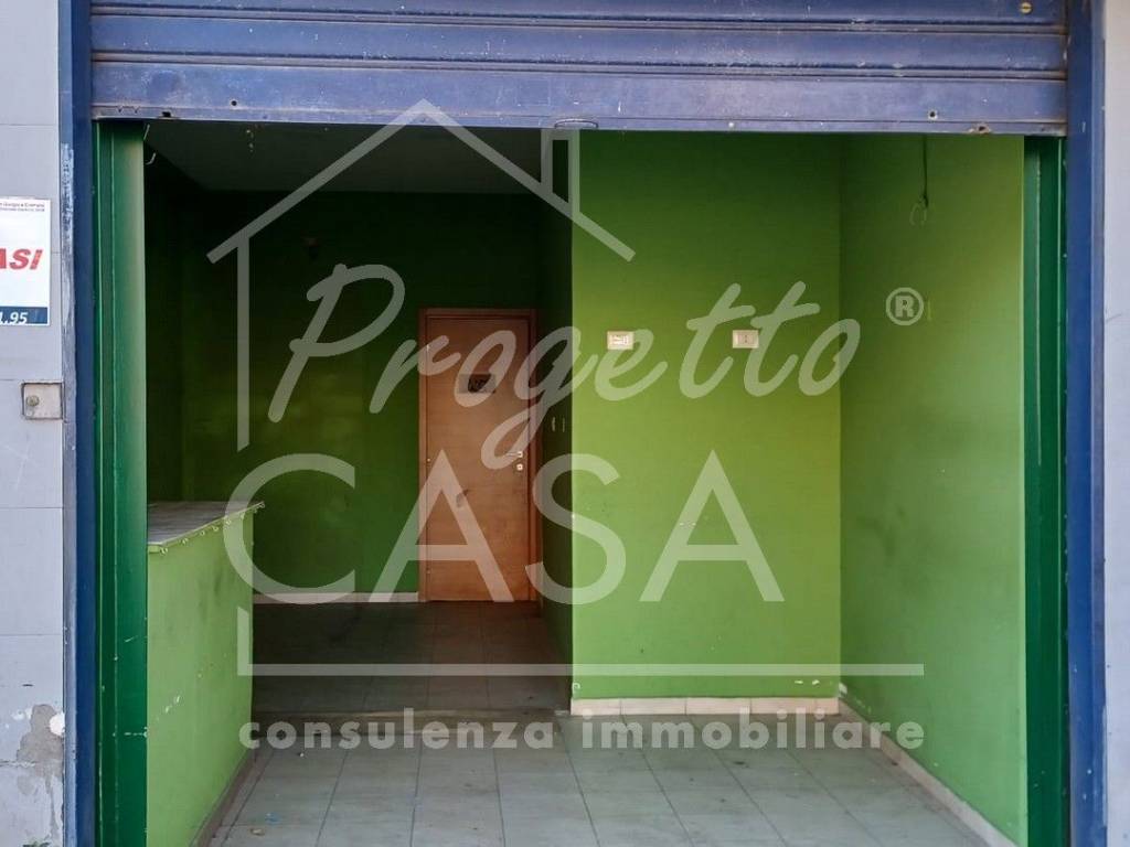 negozio in affitto a San Giorgio a Cremano