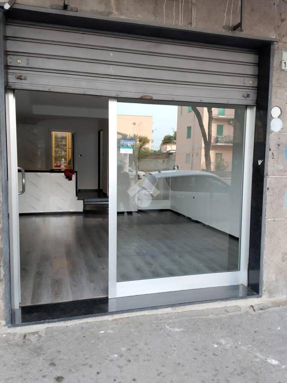negozio in affitto a San Giorgio a Cremano