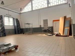 negozio in affitto a San Giorgio a Cremano