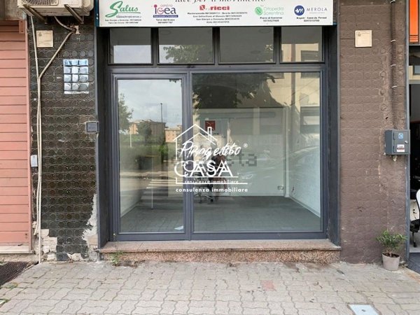 locale commerciale in affitto a San Giorgio a Cremano