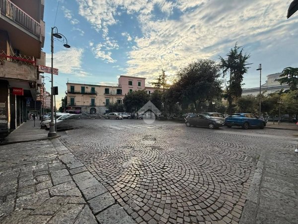 locale commerciale in affitto a San Giorgio a Cremano