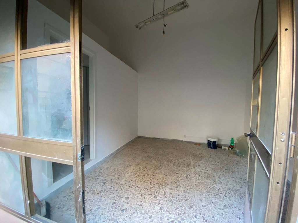 locale commerciale in affitto a San Giorgio a Cremano