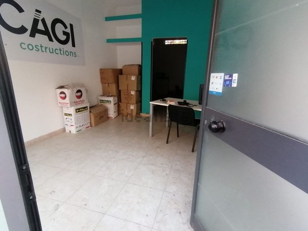 locale commerciale in affitto a San Giorgio a Cremano