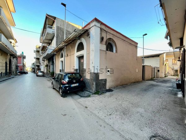 locale commerciale in affitto a San Giuseppe Vesuviano