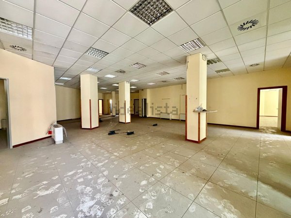 locale commerciale in affitto a San Giuseppe Vesuviano