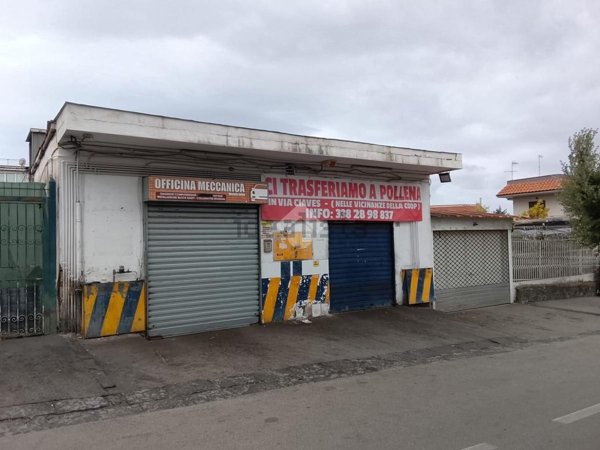 locale commerciale in affitto a San Sebastiano al Vesuvio